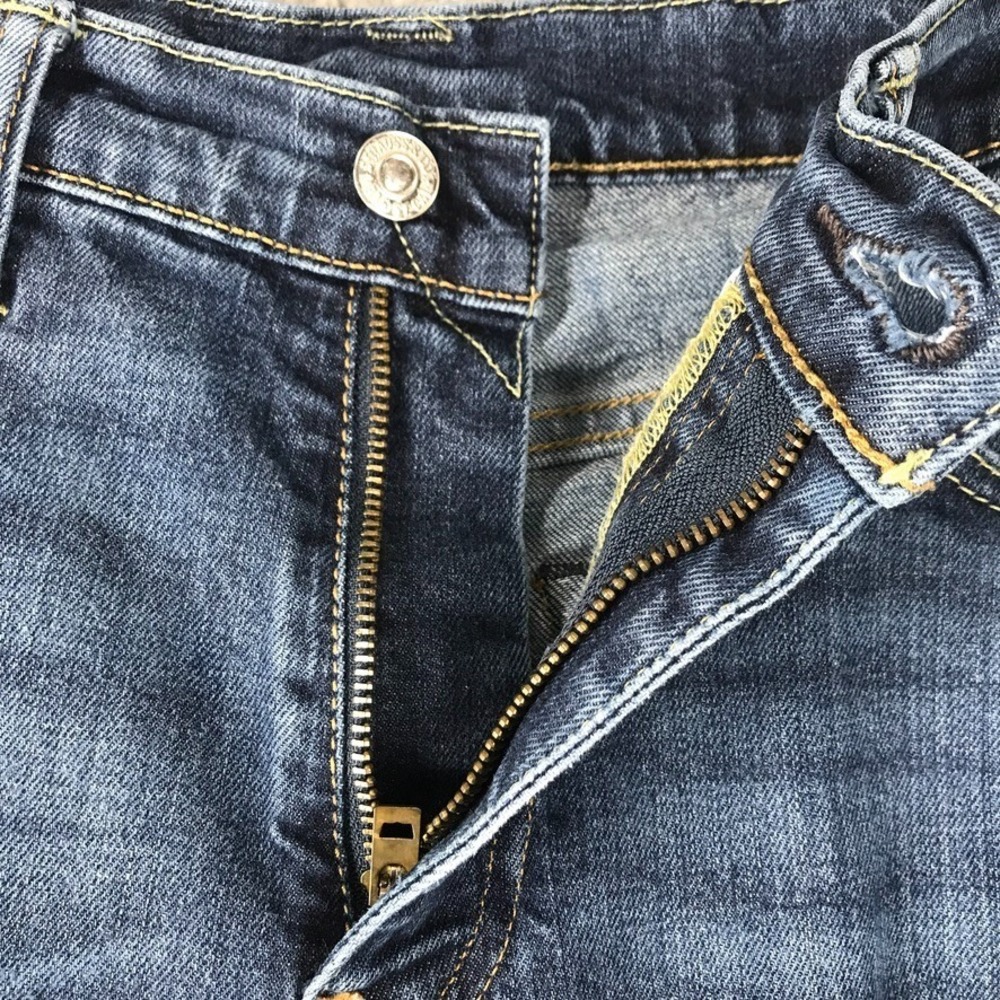 Levis 541 Men Size 32X32 Actual 32X29.5 Distressed - Picture 2 of 10